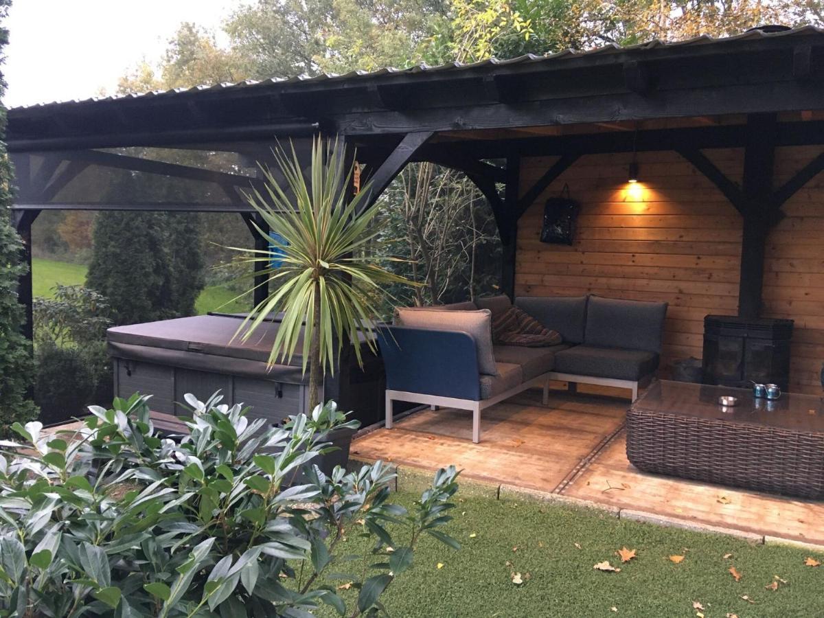 Holiday Home In Reutum Weerselo With Jacuzzi Beekdorp Eksteriør bilde